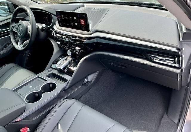 New 2026 Platinum White Pearl Acura FWD image 15