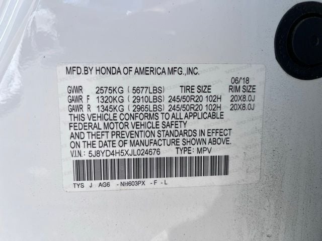 Used 2018 White Diamond Pearl Acura V6 SH-AWD with Technology Package image 11