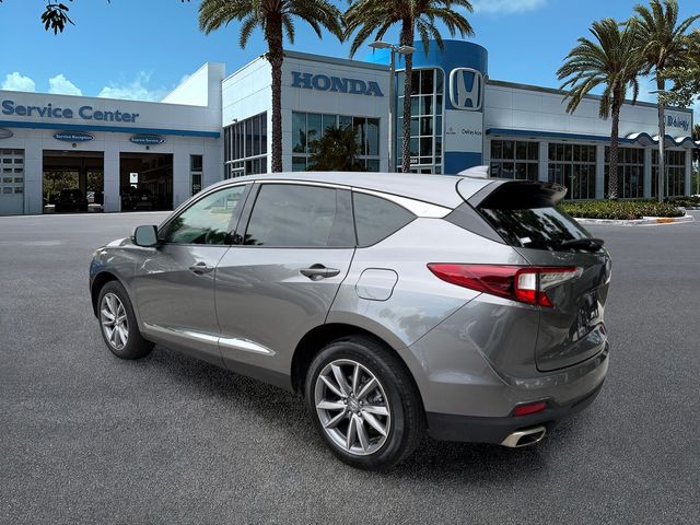 Certified Used 2023 Liquid Carbon Metallic Acura Technology Package image 6