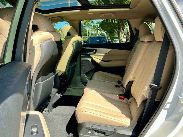 Certified Used 2023 Platinum White Pearl Acura SH-AWD image 9