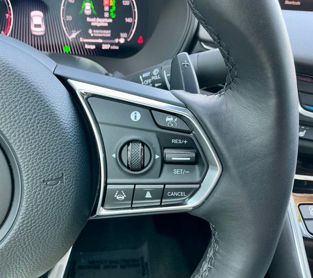 Certified Used 2025 Liquid Carbon Metallic Acura Technology Package image 24