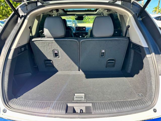 New 2026 Platinum White Pearl Acura FWD Technology Package image 27
