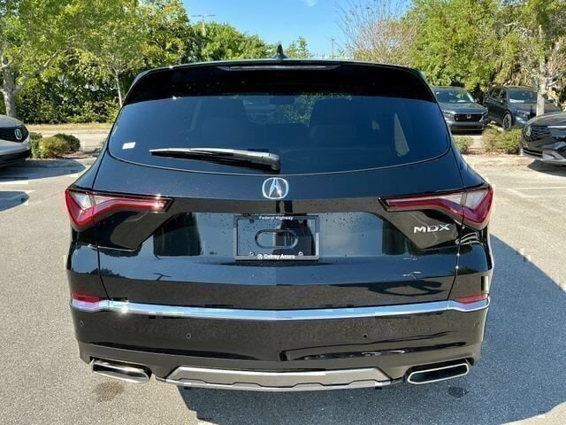 New 2026 Platinum White Pearl Acura FWD Technology Package image 5