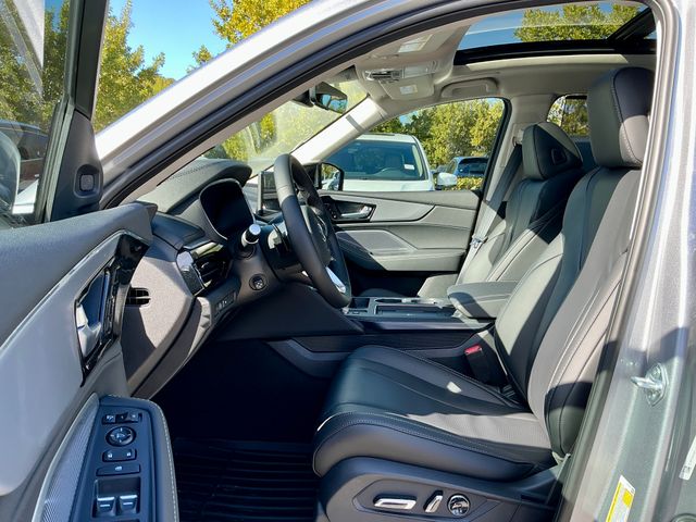 New 2026 Solar Silver Metallic Acura FWD Technology Package image 8
