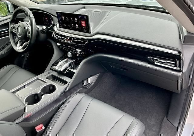 New 2026 Solar Silver Metallic Acura FWD image 15