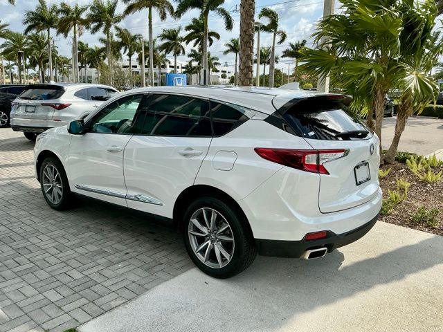 Certified Used 2024 Platinum White Pearl Acura Technology Package image 4