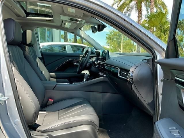 New 2026 Solar Silver Metallic Acura Base image 12