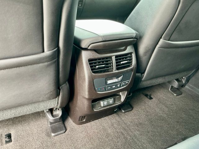 Used 2019 White Diamond Pearl Acura 3.5L Tech & A-Spec Pkgs image 10