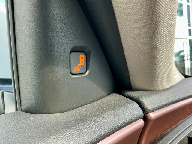 Certified Used 2024 Platinum White Pearl Acura Technology Package image 24