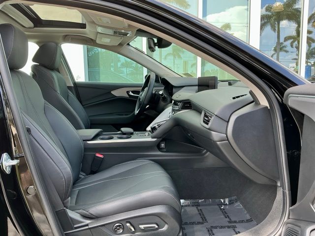 Certified Used 2025 Majestic Black Pearl Acura Technology Package image 14