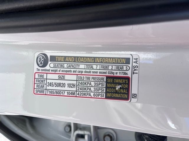 Used 2018 White Diamond Pearl Acura V6 SH-AWD with Technology Package image 10