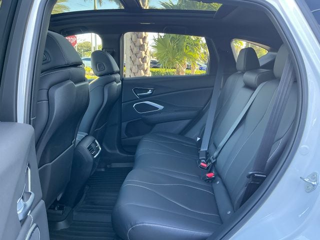 New 2026 Platinum White Pearl Acura SH-AWD image 9