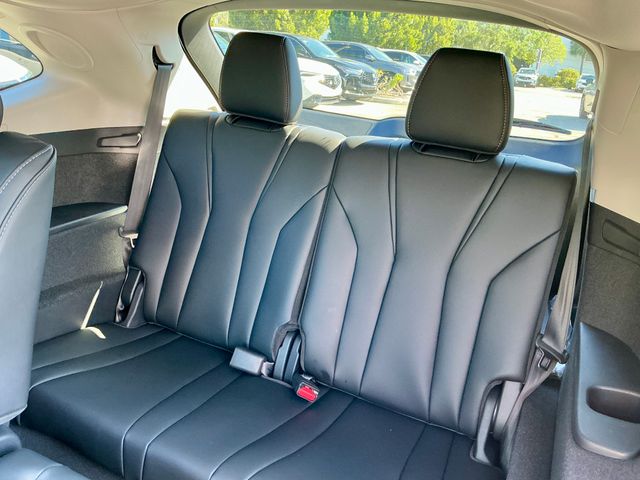 New 2026 Platinum White Pearl Acura FWD Technology Package image 11