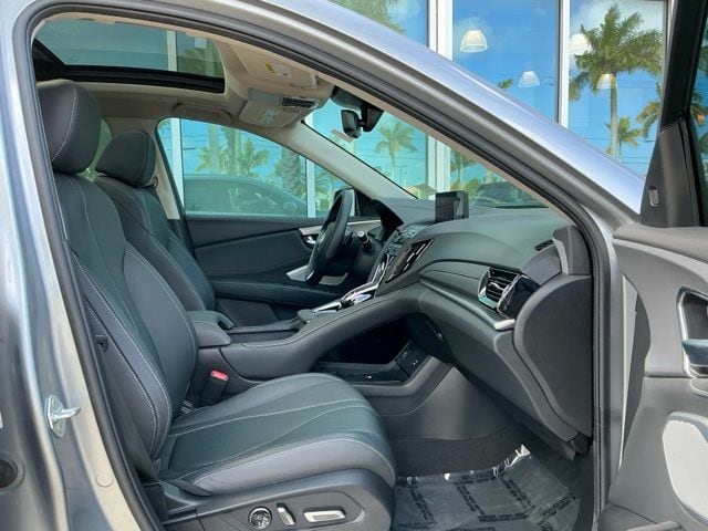Certified Used 2024 Lunar Silver Metallic Acura Technology Package image 16
