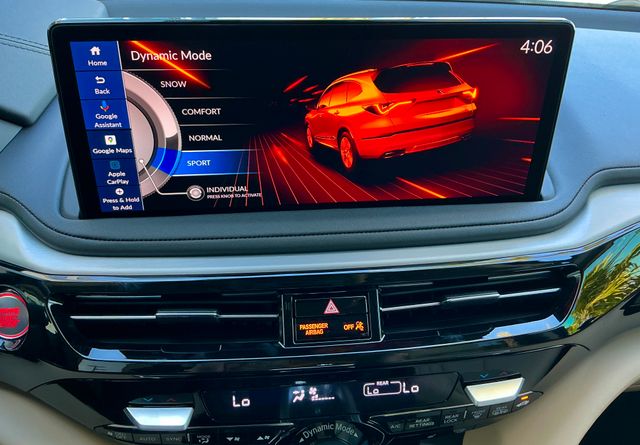 New 2026 Platinum White Pearl Acura FWD Technology Package image 22