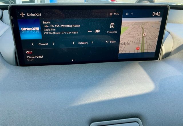 Certified Used 2025 Liquid Carbon Metallic Acura Technology Package image 29