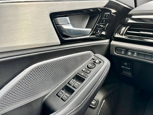 New 2026 Platinum White Pearl Acura FWD image 16