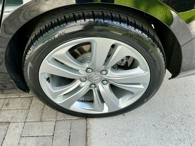 Used 2023 Majestic Black Pearl Acura Technology Package image 12