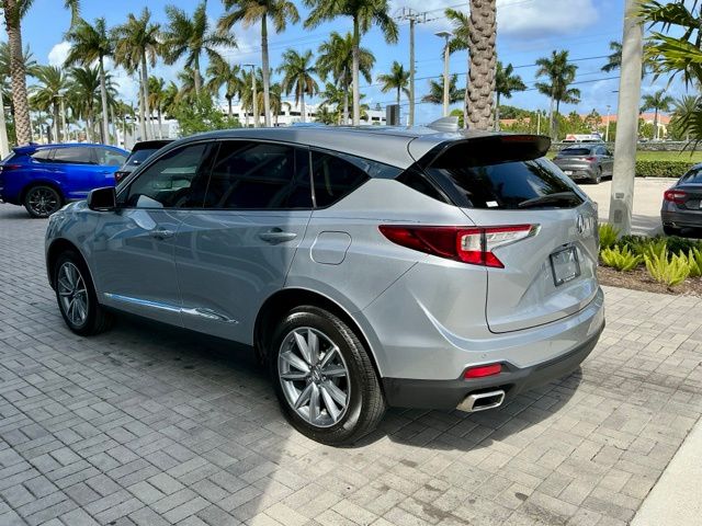 Certified Used 2024 Lunar Silver Metallic Acura Technology Package image 4