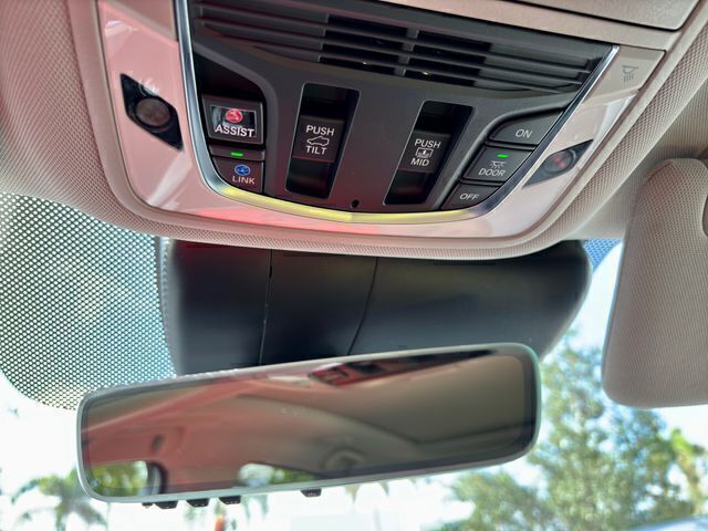 New 2026 Platinum White Pearl Acura Technology Package image 31