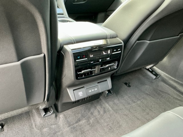 New 2026 Solar Silver Metallic Acura FWD Technology Package image 12