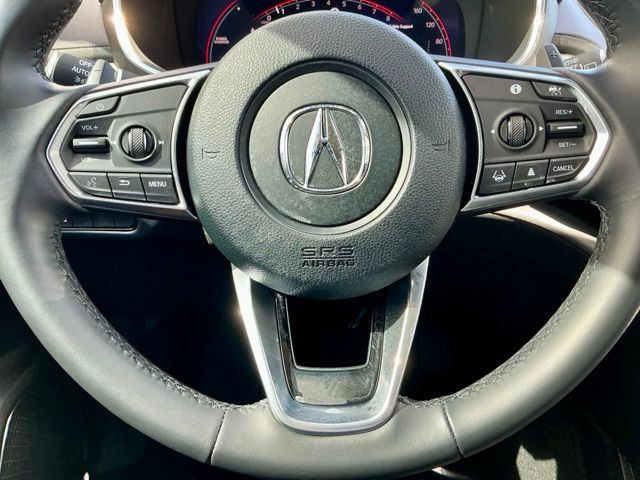 Certified Used 2025 Majestic Black Pearl Acura FWD Technology Package image 28