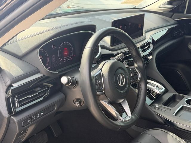 Certified Used 2025 Majestic Black Pearl Acura FWD Technology Package image 13