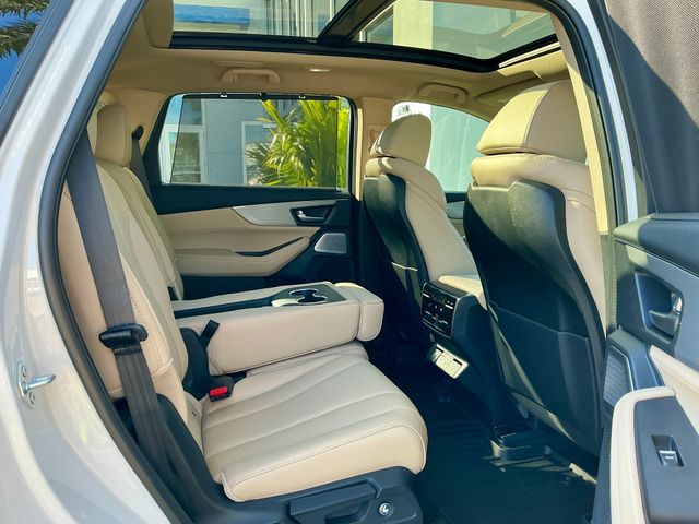 New 2026 Platinum White Pearl Acura FWD Technology Package image 13