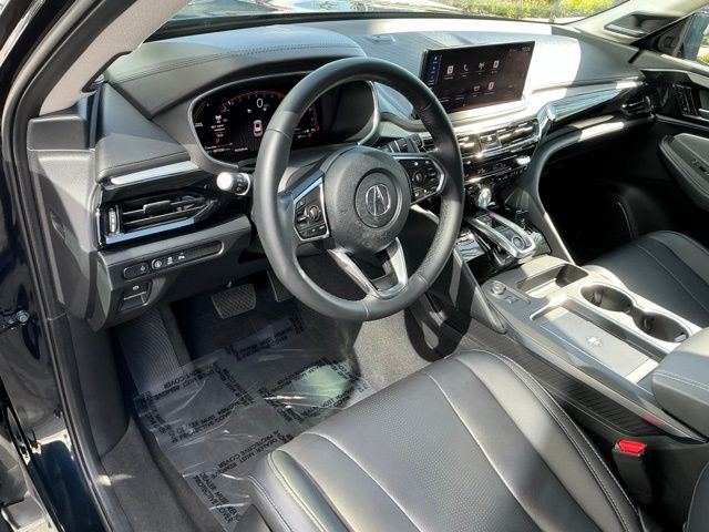 Certified Used 2025 Majestic Black Pearl Acura FWD Technology Package image 21