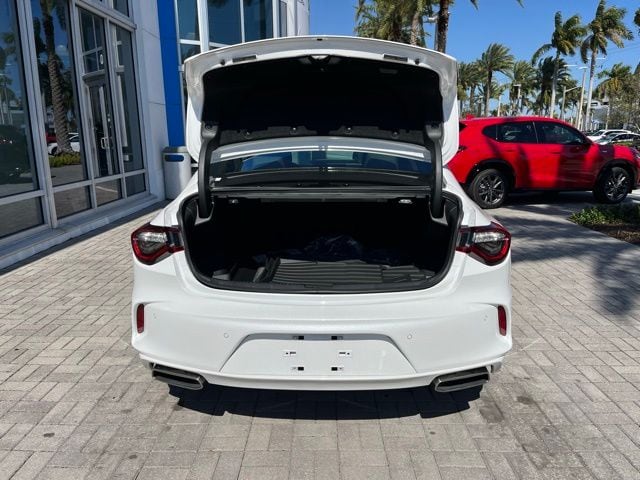 Certified Used 2025 Platinum White Pearl Acura Technology Package image 25