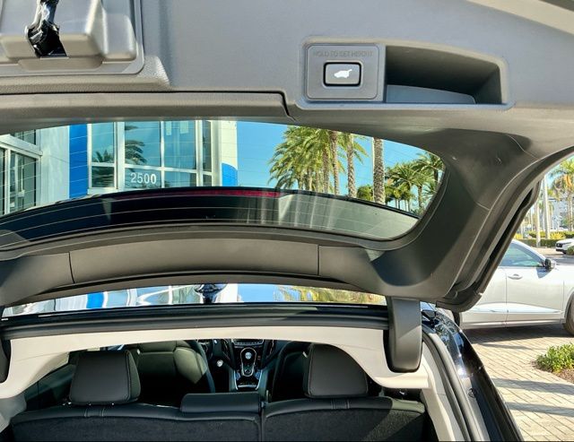 Certified Used 2025 Majestic Black Pearl Acura Technology Package image 13