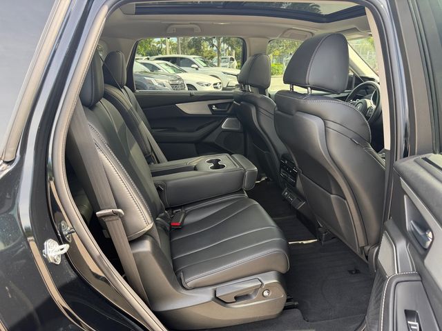 Certified Used 2025 Majestic Black Pearl Acura FWD Technology Package image 21