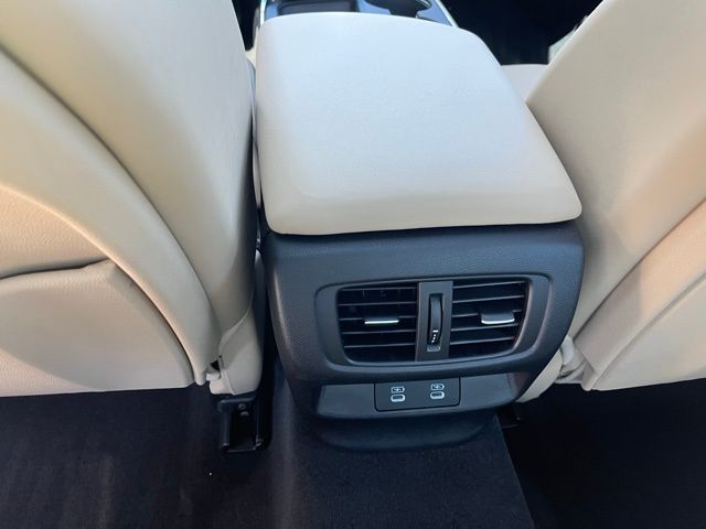 Certified Used 2025 Platinum White Pearl Acura Technology Package image 10