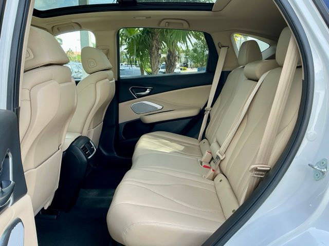 Used 2023 Platinum White Pearl Acura Technology Package image 9