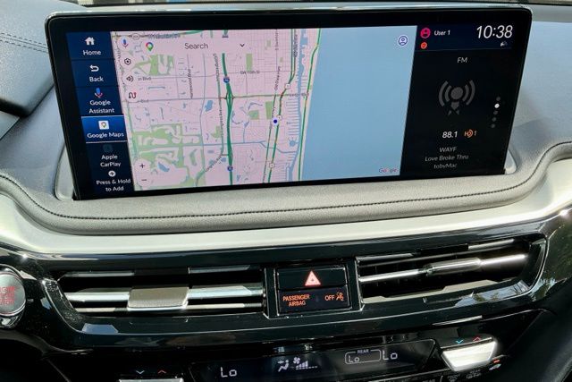 Certified Used 2025 Majestic Black Pearl Acura FWD Technology Package image 31