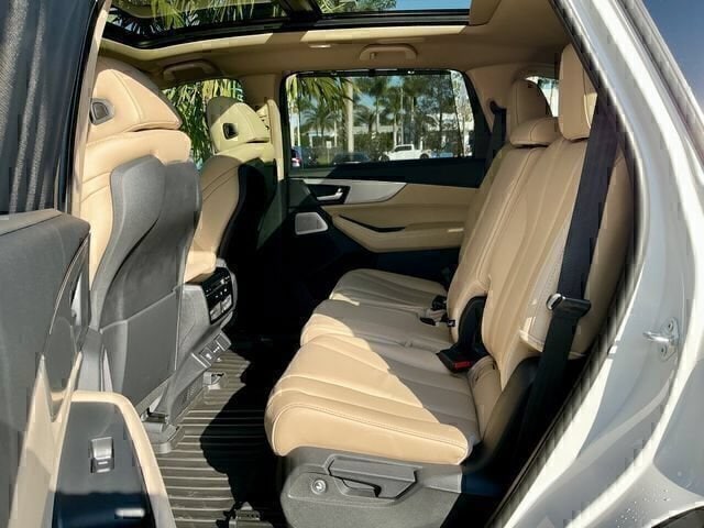 New 2026 Platinum White Pearl Acura FWD Technology Package image 9