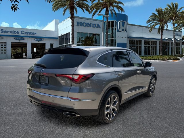 Certified Used 2024 Liquid Carbon Metallic Acura FWD Technology Package image 8