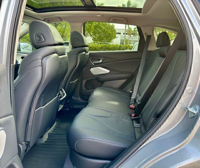 New 2026 Solar Silver Metallic Acura Technology Package image 9