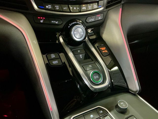 Certified Used 2025 Majestic Black Pearl Acura Technology Package image 18