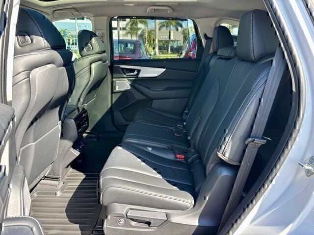 New 2026 Platinum White Pearl Acura FWD Technology Package image 9