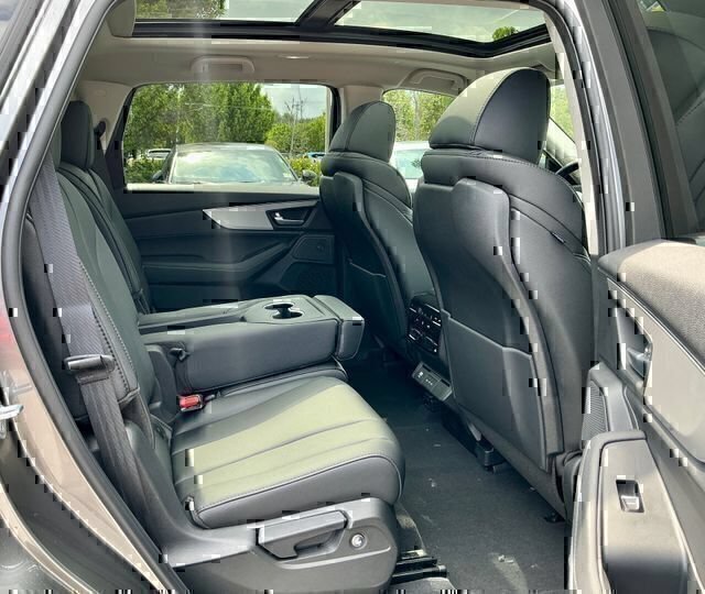 New 2026 Platinum White Pearl Acura FWD image 13