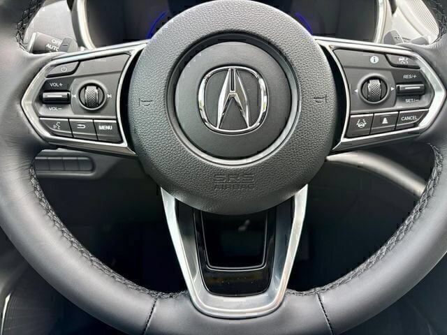 New 2026 Platinum White Pearl Acura FWD image 15