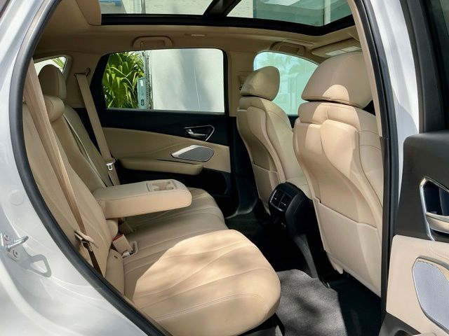 Used 2023 Platinum White Pearl Acura Technology Package image 15