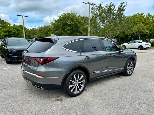 New 2026 Platinum White Pearl Acura FWD Technology Package image 6