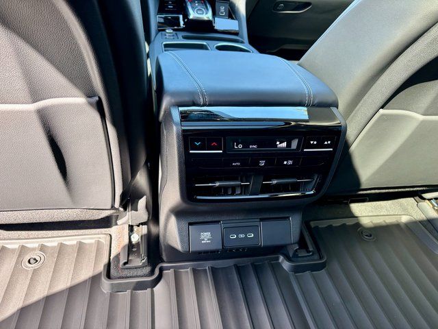 New 2026 Platinum White Pearl Acura FWD Technology Package image 10