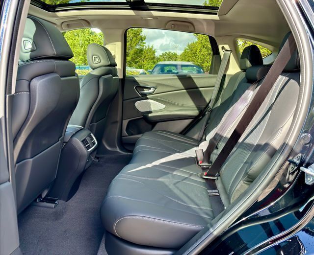 New 2026 Platinum White Pearl Acura Technology Package image 9