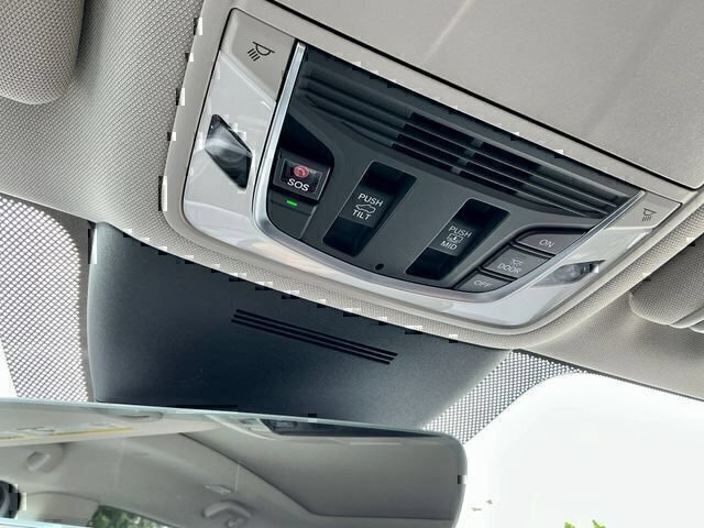 New 2026 Solar Silver Metallic Acura FWD image 25