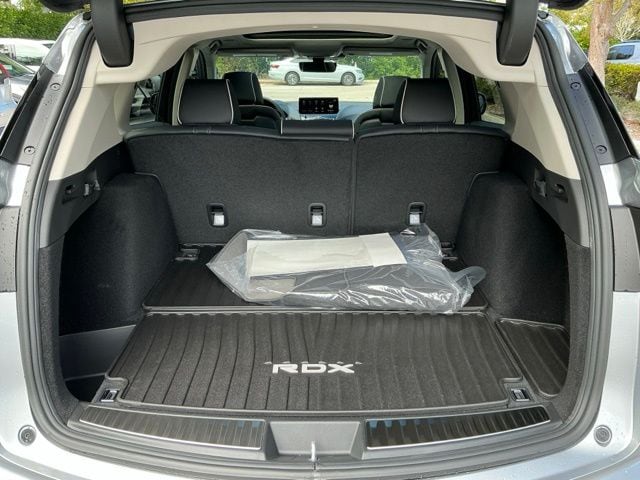 New 2026 Solar Silver Metallic Acura Advance Package image 14