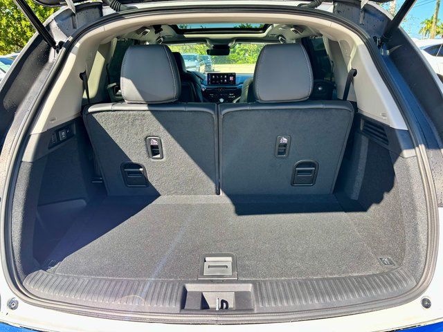 New 2026 Platinum White Pearl Acura FWD Technology Package image 27