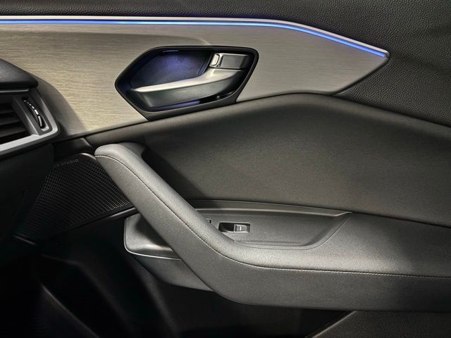 Certified Used 2025 Liquid Carbon Metallic Acura Technology Package image 22